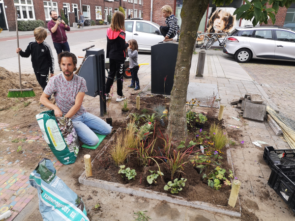 vrijwilligerswerk in je eigen buurt