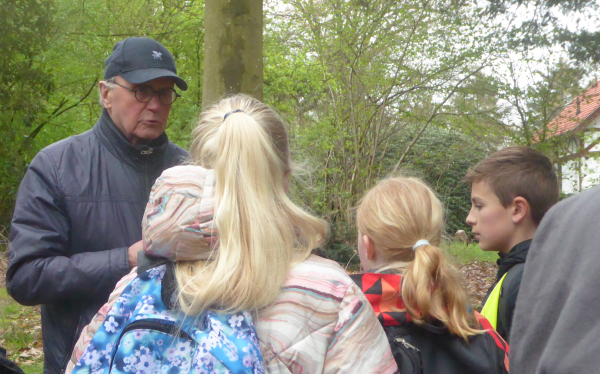 Hennie vertelt over Sprengenberg en de Palthetoren